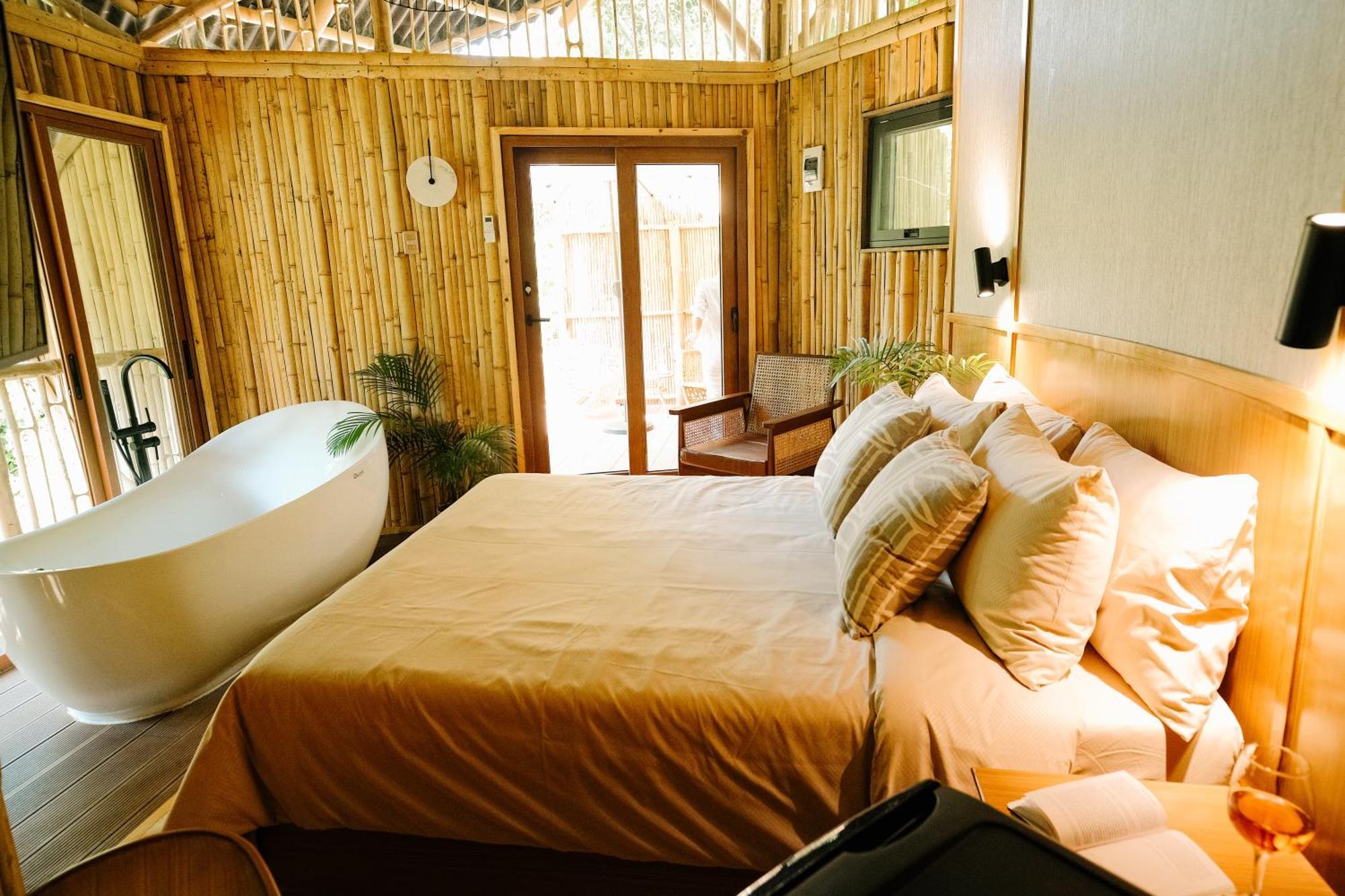 Vila Treehouse De Valentine Balamban Exteriér fotografie